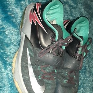 Nike KD thunderbolt